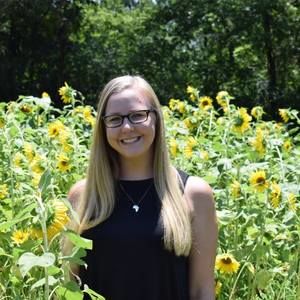 Meet your Posher, Abby